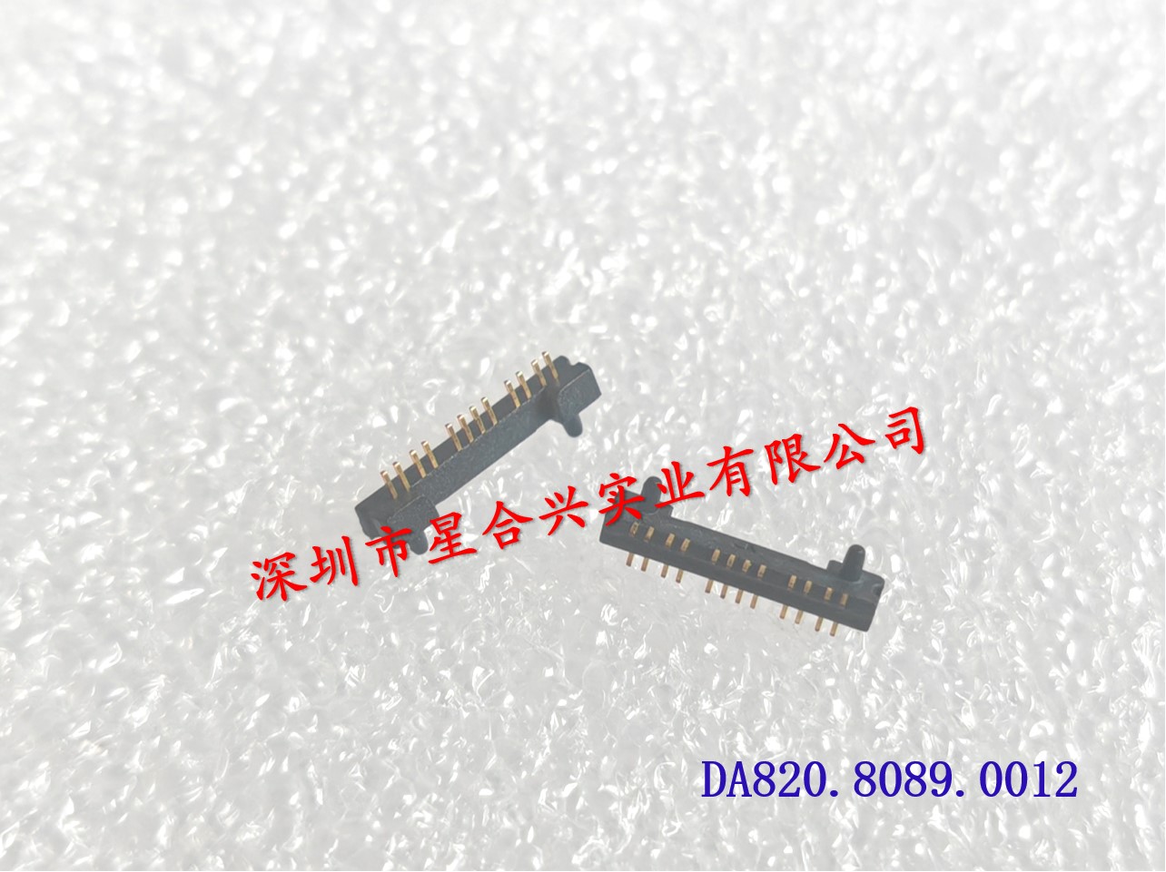 针距：0.60。方针大小：0.2 X 0.2 X 3.14 -  12PIN排针
